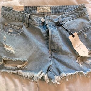 NWT Women’s Distressed Jean Shorts